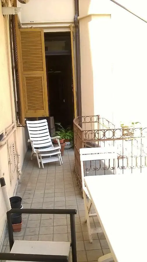 בית אירוח דירות ג'נובה Le Stanze Del Notaio